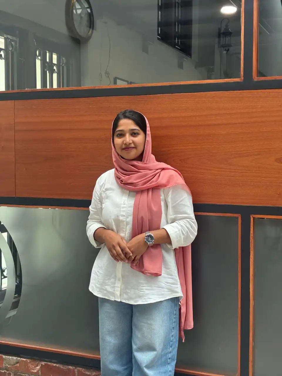 client review about the recent work of Rasmiya the freelance digital marketing analyst in Dubai